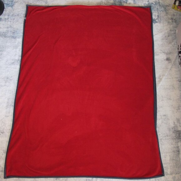 Disney Mickey Summer Tour Colony Theater Fleece Throw Blanket 57 x 44.5 inches - Picture 3 of 8